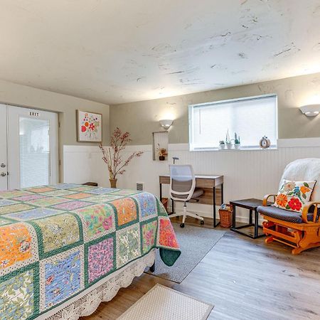 Charming Updated Retreat Walk To Lake Stevens! Εξωτερικό φωτογραφία