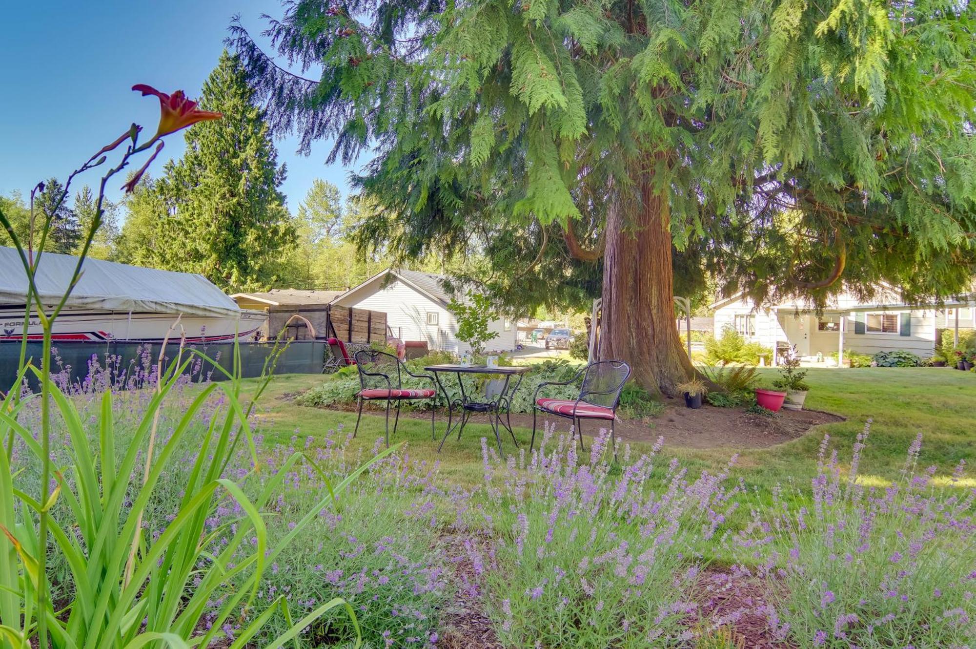 Charming Updated Retreat Walk To Lake Stevens! Εξωτερικό φωτογραφία