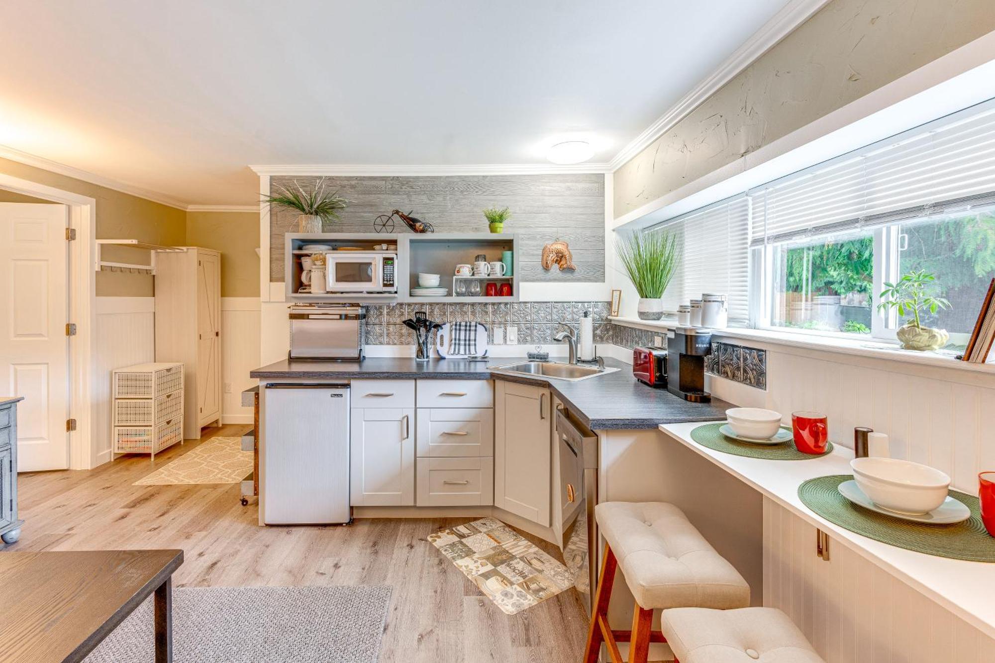 Charming Updated Retreat Walk To Lake Stevens! Εξωτερικό φωτογραφία